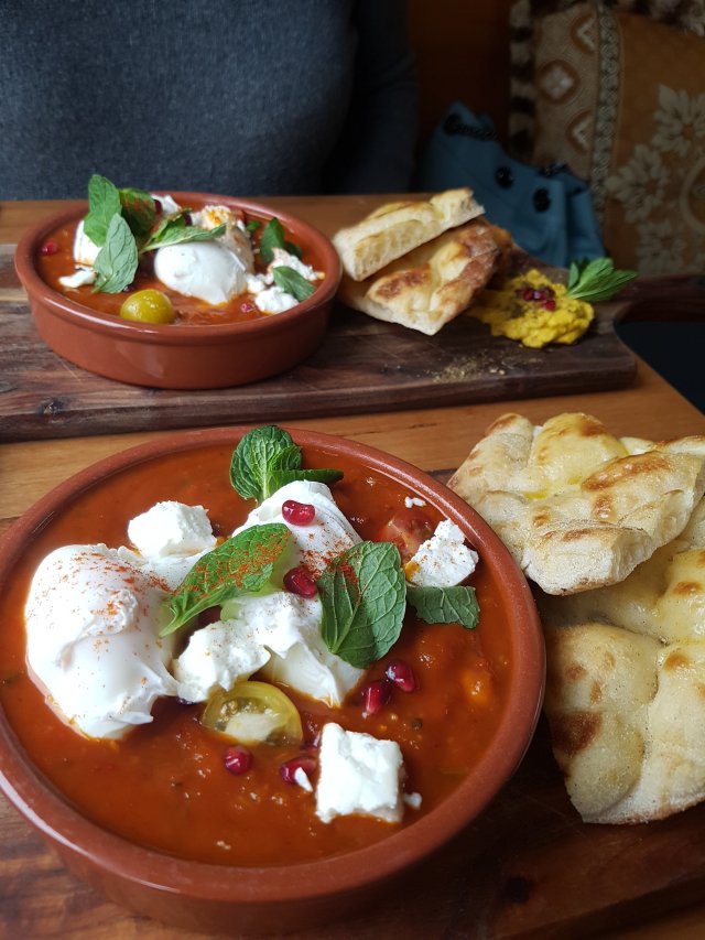 Moroccan eggs 